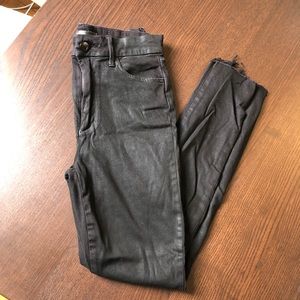 EUC Joe’s Jeans The Charlie